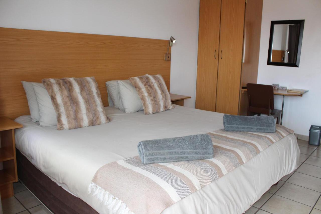 Bed and Breakfast Mon Reve Lephalale Екстер'єр фото